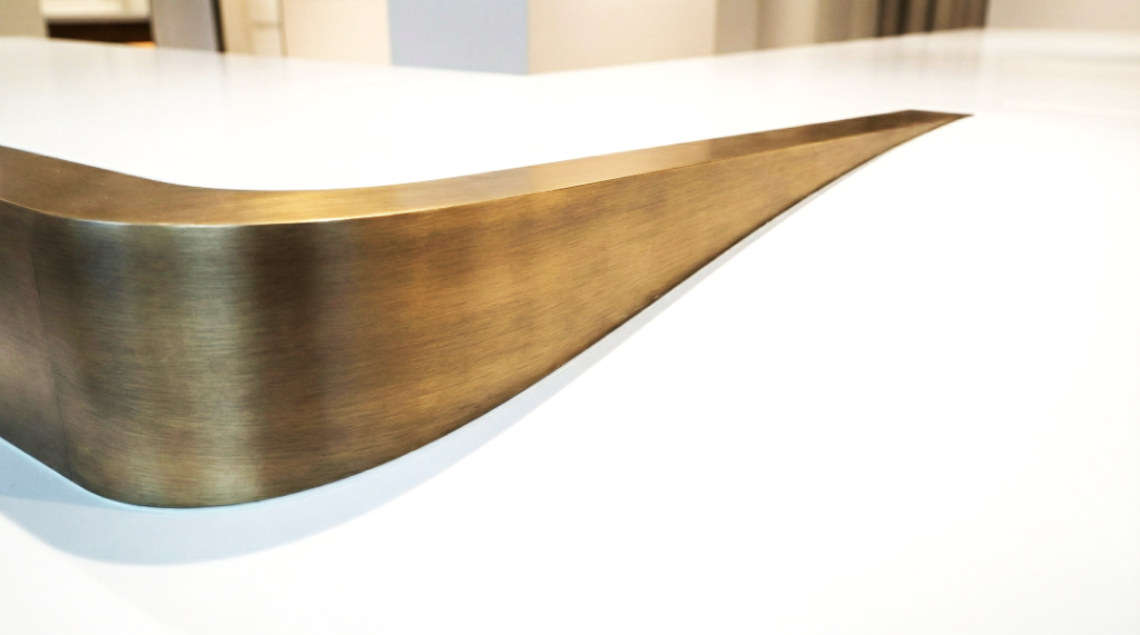 Mostradores contract a medida para retail